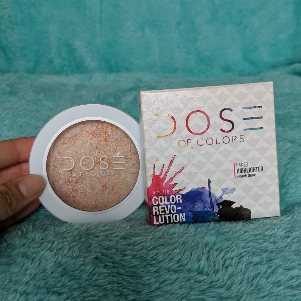 BNIB Dose Of Colors Highlighter in Peach Glow!